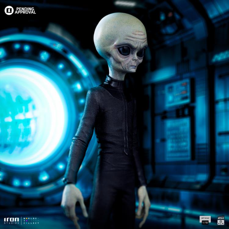I Want to Believe Alien (Grey) 1/10 Art Scale Limited Edition Statue Gallery Image 4