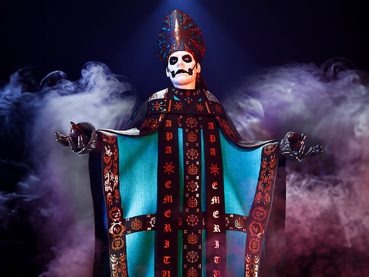 Ghost ULTIMATES! Papa Emeritus IV Action Figure Gallery Image 1