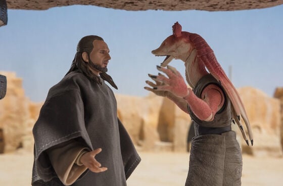 Star Wars: The Phantom Menace S.H.Figuarts Jar Jar Binks Exclusive Action Figure Gallery Image 8