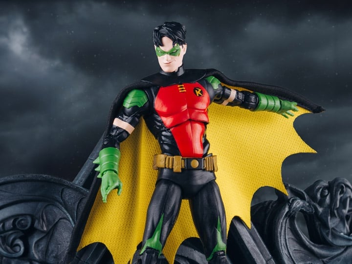 Tim Drake: Robin DC Multiverse Robin Action Figure Gallery Image 1
