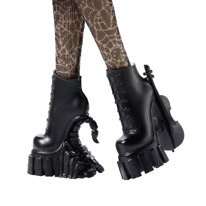 Monster High x Wednesday Wednesday (Nevermore Academy Uniform with Thing) Collectible Doll Gallery Image 6