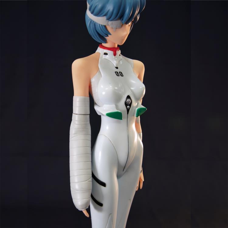 Neon Genesis Evangelion Mega Size Series Rei Ayanami (Renewal Edition) Model Kit Gallery Image 9