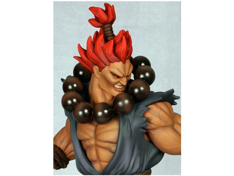 Marvel Vs. Capcom 3:  Akuma & Doctor Doom 1/4 Scale Statue Set Gallery Image 3