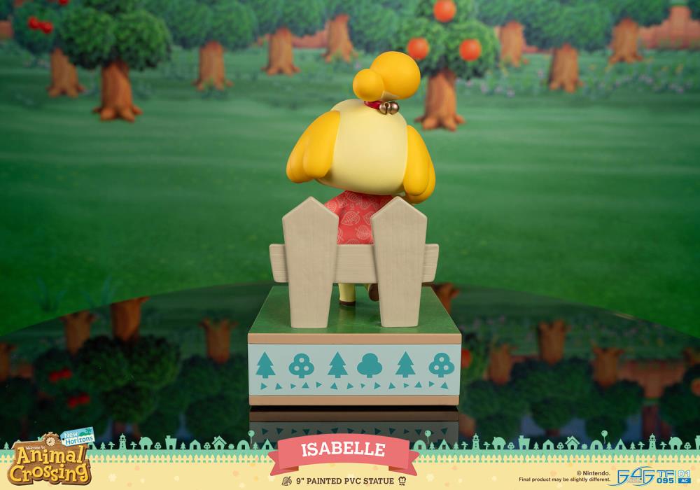 Animal Crossing: New Horizons Isabelle Statue Gallery Image 7