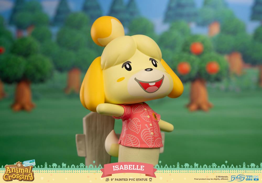Animal Crossing: New Horizons Isabelle Statue Gallery Image 12