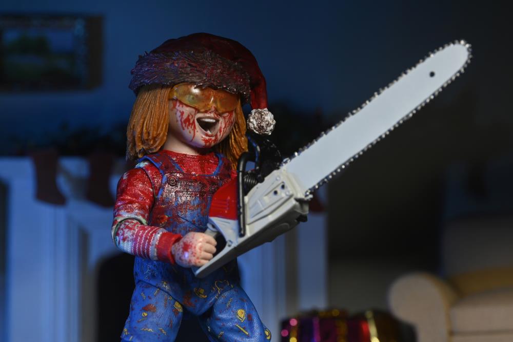 Chucky Ultimate Chucky (Holiday Edition) Action Figure Gallery Image 9