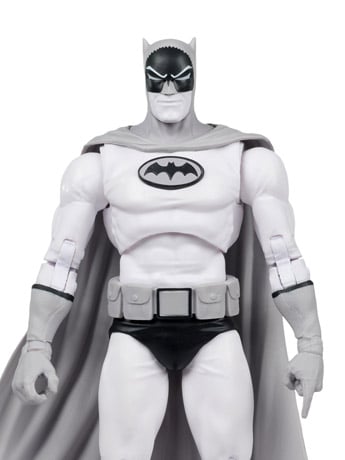 Bat-Manga DC Multiverse Collector Edition Manga Batman Platinum (Chase) Action Figure Gallery Image 2
