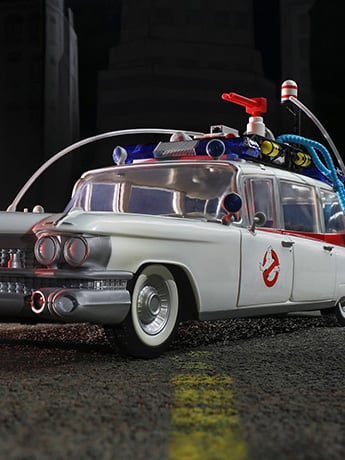 Ghostbusters (1984) Plasma Series Ecto-1 Gallery Image 2