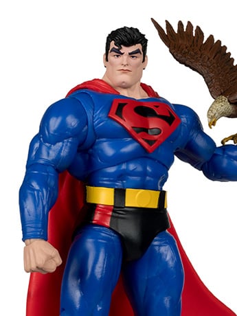 Superman: Our Worlds at War Superman 7" Action Figure (With Digital Code) Gallery Image 2
