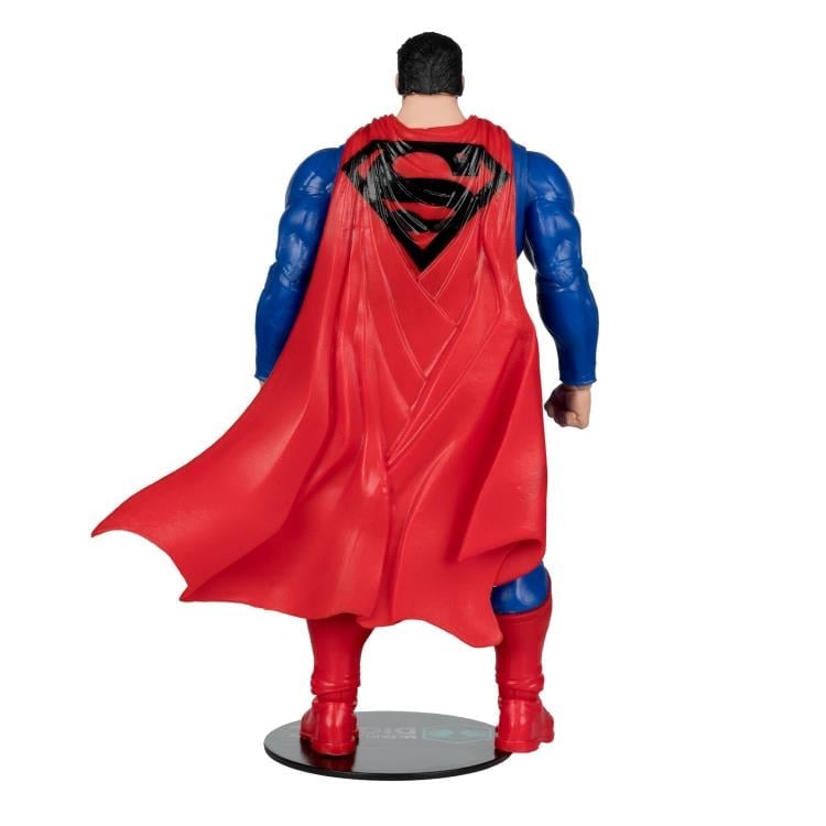 Superman: Our Worlds at War Superman 7" Action Figure (With Digital Code) Gallery Image 5
