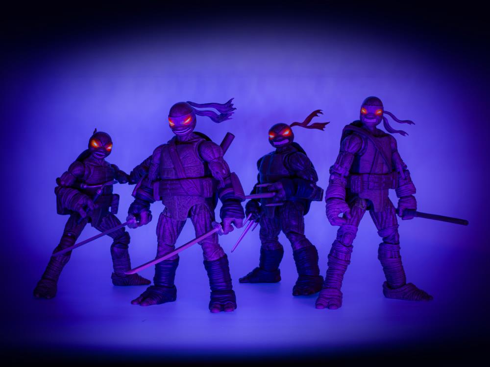 Teenage Mutant Ninja Turtles BST AXN Undead Turtles Four-Pack Gallery Image 12