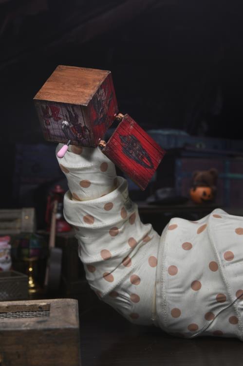 Krampus (2015) Der Klown Deluxe Action Figure Gallery Image 13