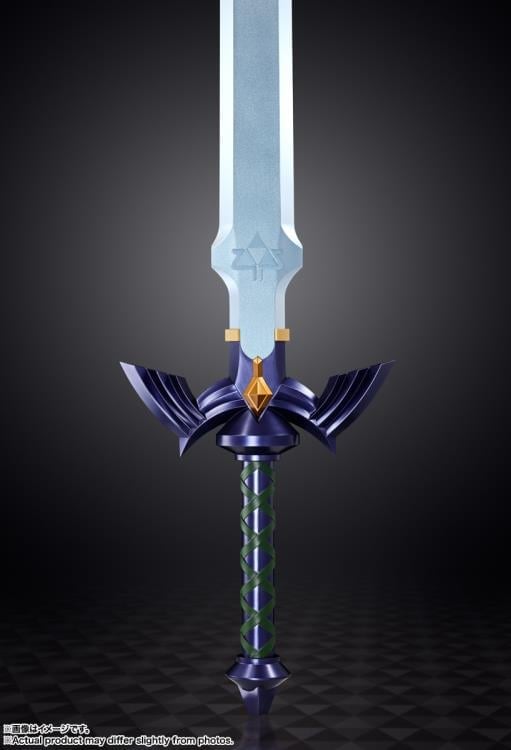 The Legend of Zelda Proplica Master Sword Gallery Image 4