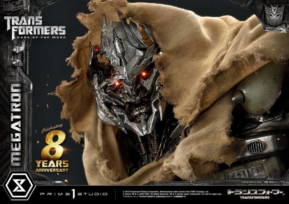 Transformers: Dark of the Moon Museum Masterline Megatron Statue Gallery Image 23