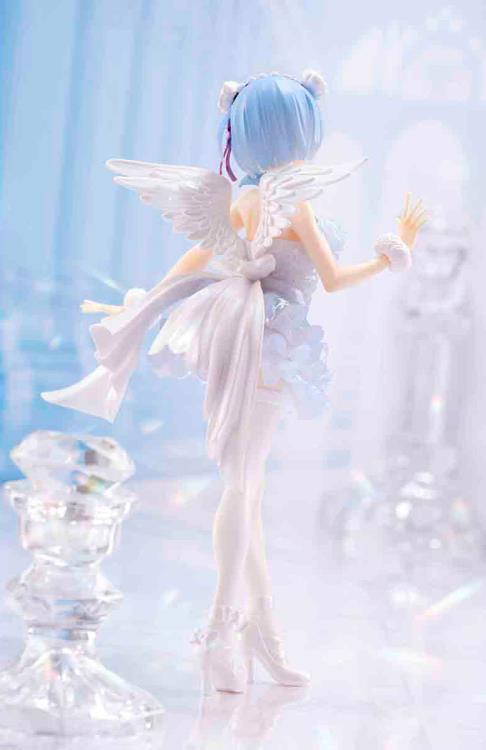 Re:Zero Starting Life in Another World Espresto Clear & Dressy Rem (Special Color Ver.) Gallery Image 9