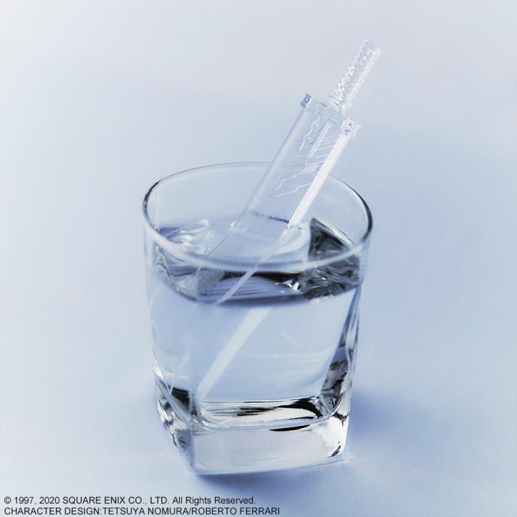 Final Fantasy VII: Remake Buster Sword Silicone Ice Tray Gallery Image 5