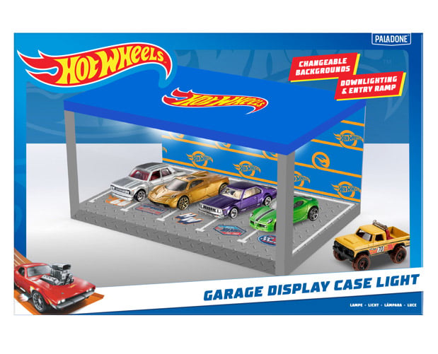 Hot Wheels Garage Display Case with Light Gallery Image 4