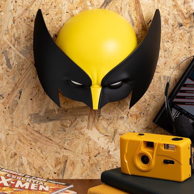 X-Men '97 Wolverine Mask Light Gallery Image 4