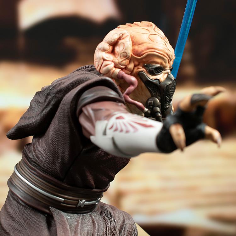 Star Wars: Attack of the Clones Premier Collection Plo Koon 1/7 Scale Limited Edition Statue Gallery Image 8