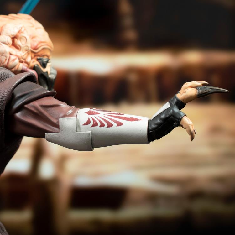 Star Wars: Attack of the Clones Premier Collection Plo Koon 1/7 Scale Limited Edition Statue Gallery Image 9