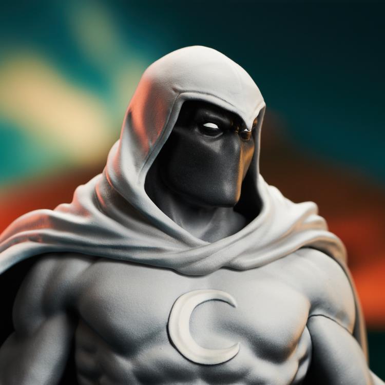 Marvel Comic Moon Knight 1/7 Scale Limited Edition Mini Bust Gallery Image 9