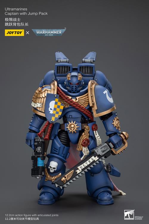 Warhammer 40K Ultramarines Captain with Jump Pack 1/18 Scale Action Figure Gallery Image 8