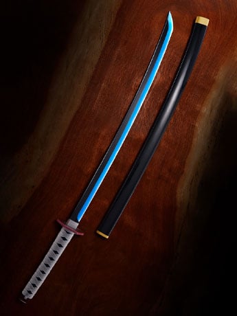 Demon Slayer: Kimetsu no Yaiba Proplica Giyu Tomioka Nichirin Sword Gallery Image 2