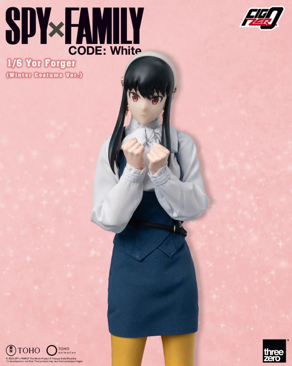 Spy x Family Code: White FigZero Yor Forger (Winter Costume Ver.) 1/6 Scale Figure Gallery Image 10