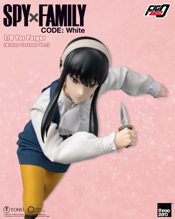 Spy x Family Code: White FigZero Yor Forger (Winter Costume Ver.) 1/6 Scale Figure Gallery Image 12