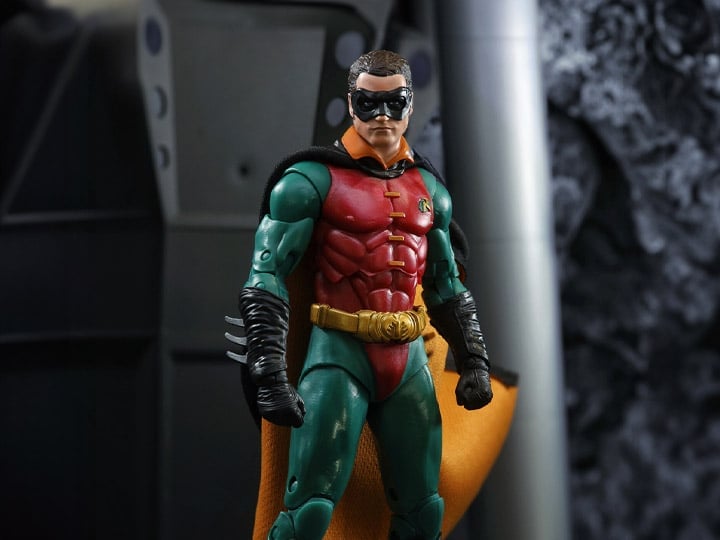 Batman Forever DC Multiverse Robin Action Figure (Collect to Build: Nightmare Bat) Gallery Image 1