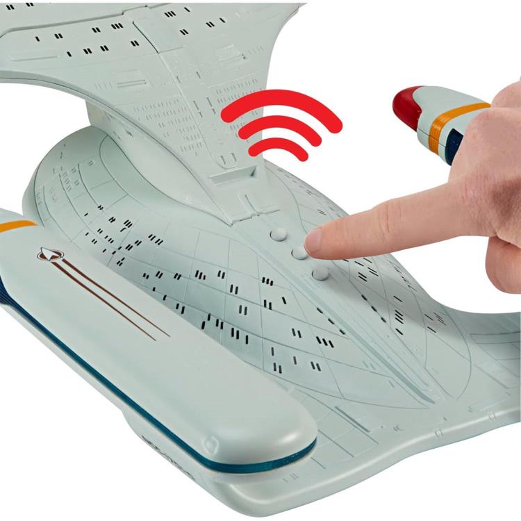 Star Trek: The Next Generation Starship Enterprise-D with Lights and Sounds Gallery Image 3