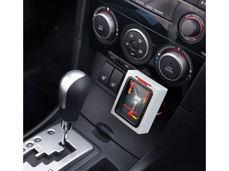 Back to The Future Flux Capacitor Car Charger Gallery Image 2