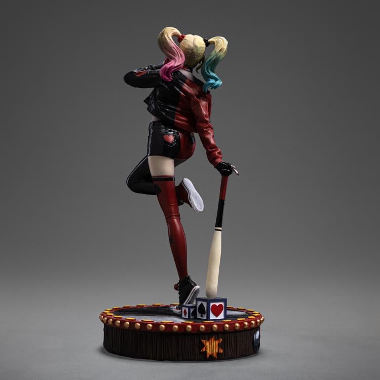 Gotham City Sirens Harley Quinn 1/10 Art Scale Limited Edition Statue Gallery Image 9