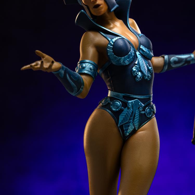 Masters of the Universe Evil-Lyn (Color Variant) 1/10 Art Scale BBTS Exclusive Limited Edition Statue Gallery Image 7