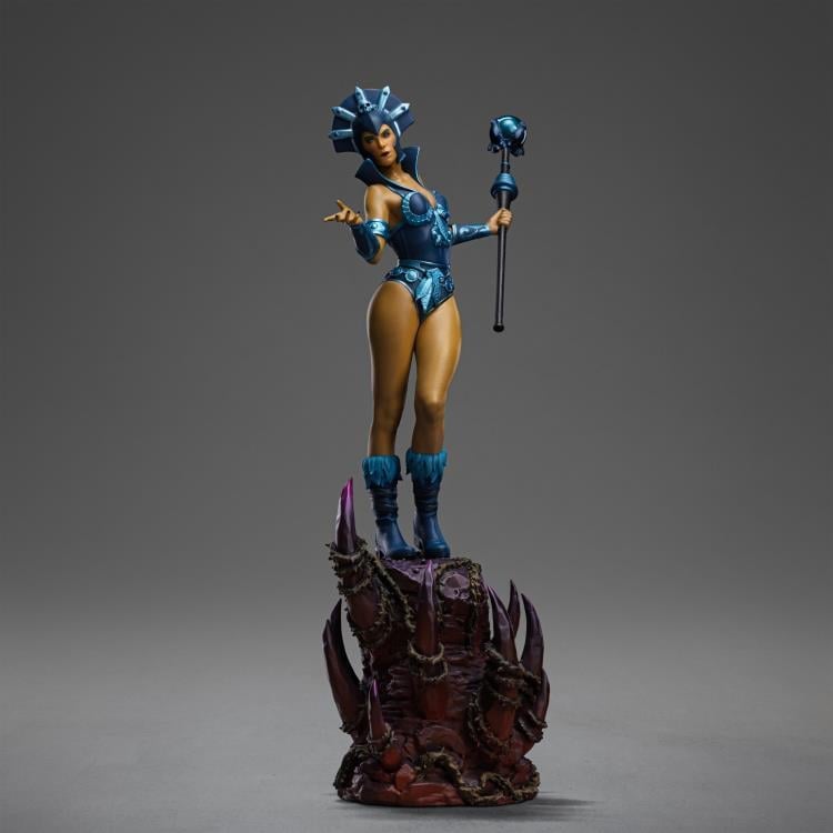 Masters of the Universe Evil-Lyn (Color Variant) 1/10 Art Scale BBTS Exclusive Limited Edition Statue Gallery Image 11