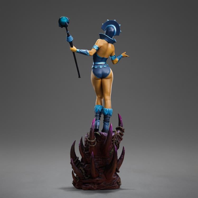Masters of the Universe Evil-Lyn (Color Variant) 1/10 Art Scale BBTS Exclusive Limited Edition Statue Gallery Image 14