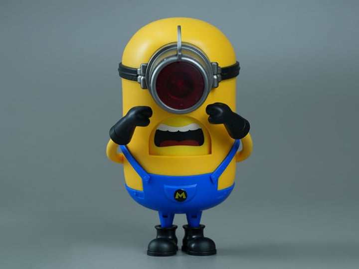 Despicable Me 4 Mega Minion No.1 Mel Model Kit Gallery Image 1