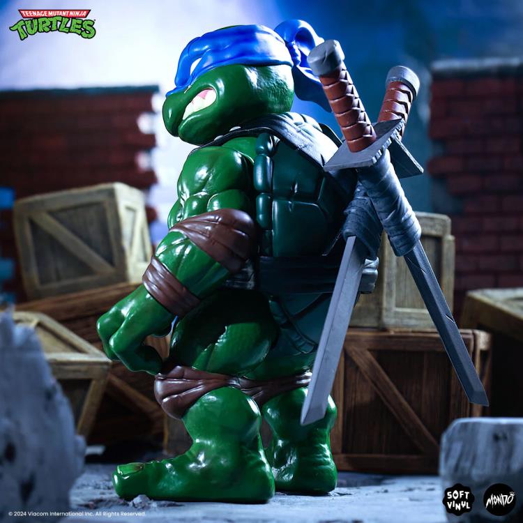 Teenage Mutant Ninja Turtles Leonardo Soft Vinyl Action Figure Gallery Image 7