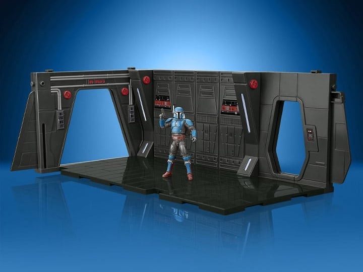 Star Wars: The Vintage Collection Moff Gideon's Imperial Light Cruiser Hallway Playset (The Mandalorian) Gallery Image 1