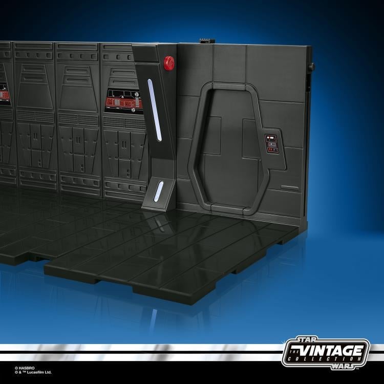 Star Wars: The Vintage Collection Moff Gideon's Imperial Light Cruiser Hallway Playset (The Mandalorian) Gallery Image 5