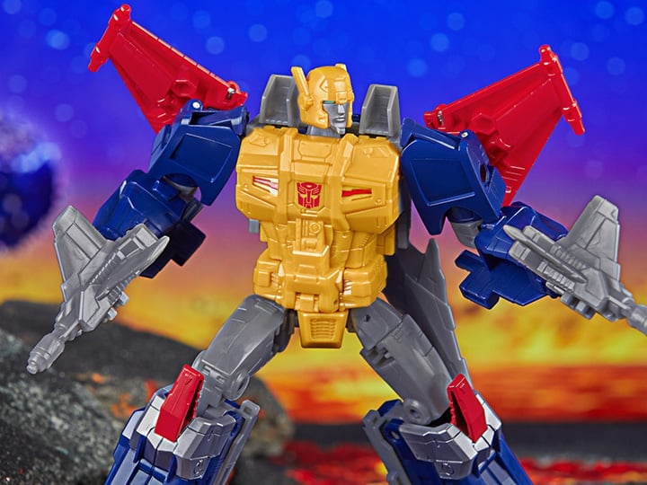 Transformers: Legacy United Voyager G1 Universe Metalhawk Gallery Image 1