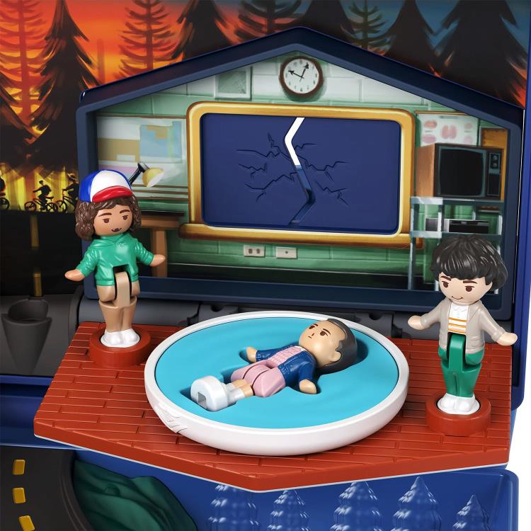 Polly Pocket x Stranger Things Compact Playset Gallery Image 7