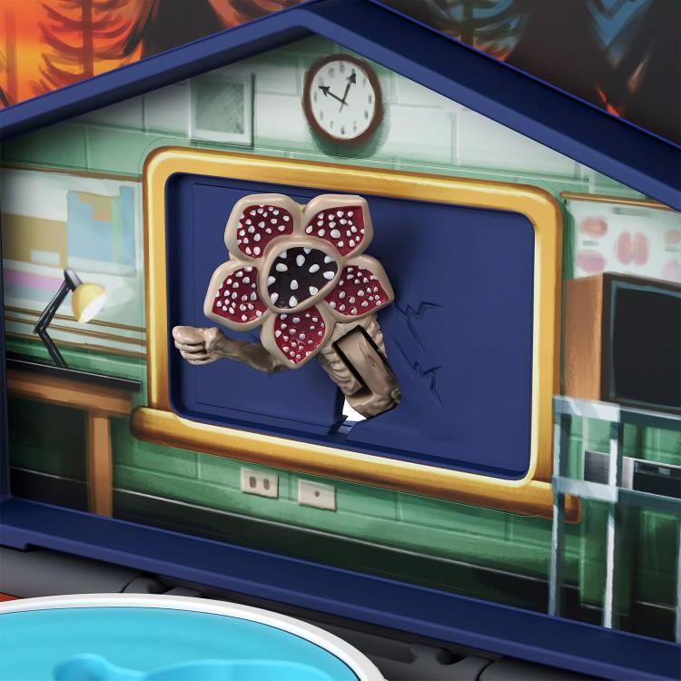 Polly Pocket x Stranger Things Compact Playset Gallery Image 6