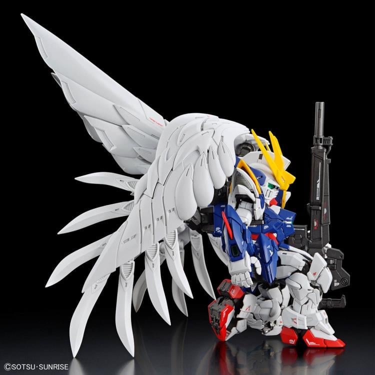 Mobile Suit Gundam Wing: Endless Waltz MGSD Wing Gundam Zero EW Model Kit Gallery Image 9