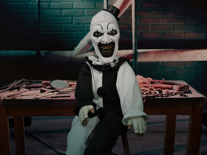 Terrifier Mezco Designer Series Art the Clown Roto Plush Doll Gallery Image 1