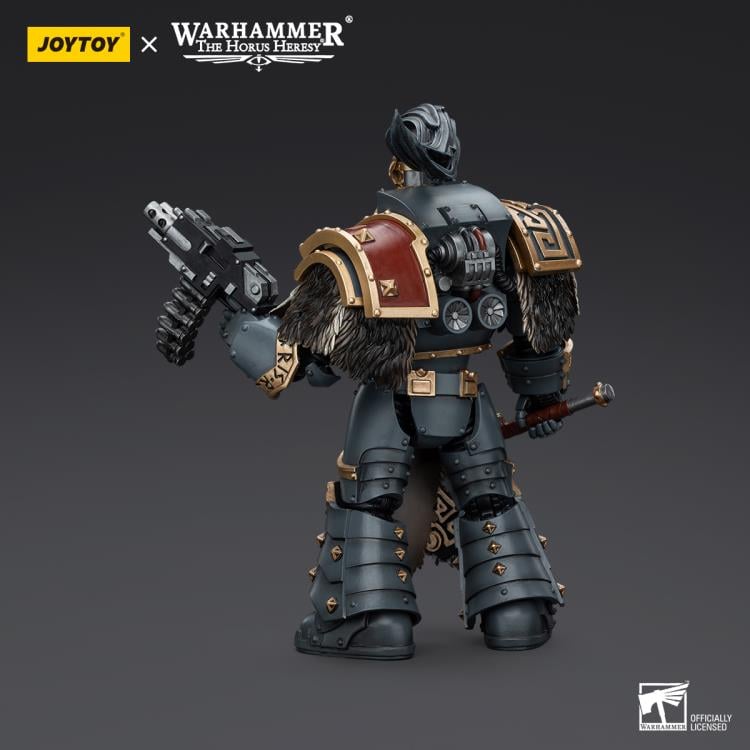 Warhammer: The Horus Heresy Space Wolves Varagyr Wolf Guard Squad Varagyr Thegn 1/18 Scale Action Figure Gallery Image 6