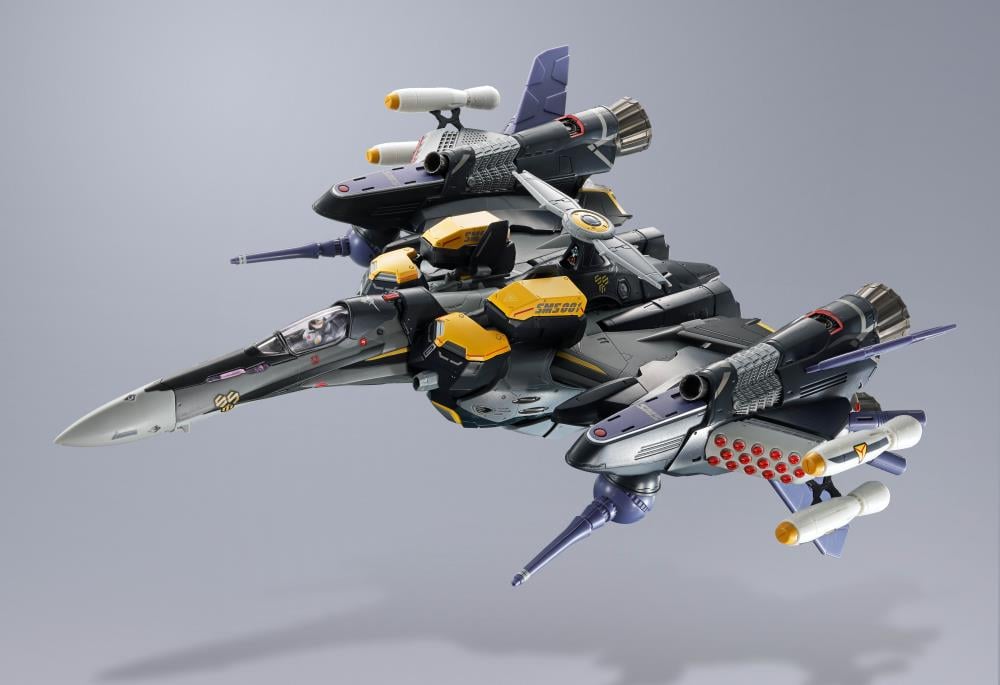 Macross Frontier DX Chogokin VF-25S Armored Messiah Valkyrie (Ozma