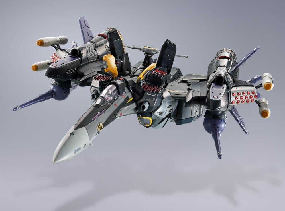 Macross Frontier DX Chogokin VF-25S Armored Messiah Valkyrie (Ozma