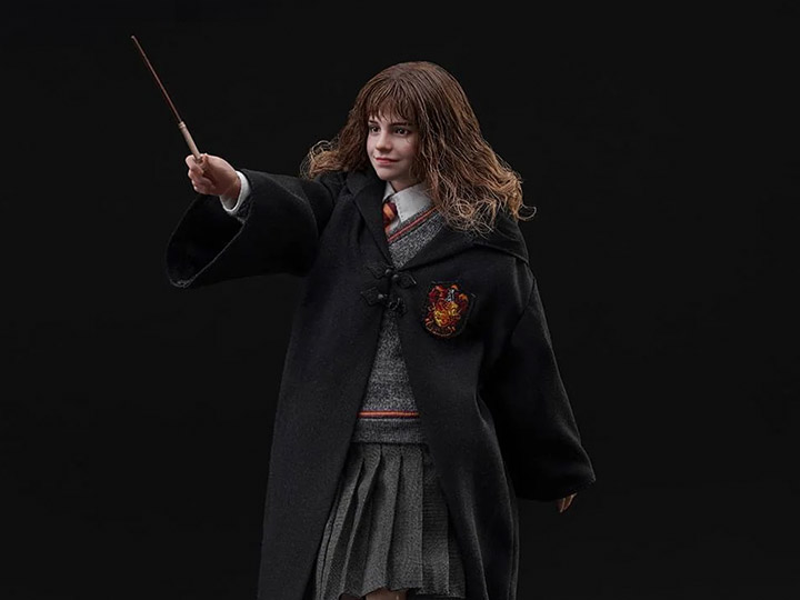 Harry Potter InArt Hermione Granger 1/6 Scale Figure Gallery Image 1