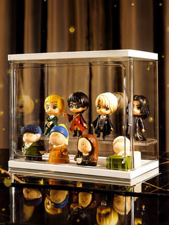 Model One Medium High Display Case Gallery Image 2